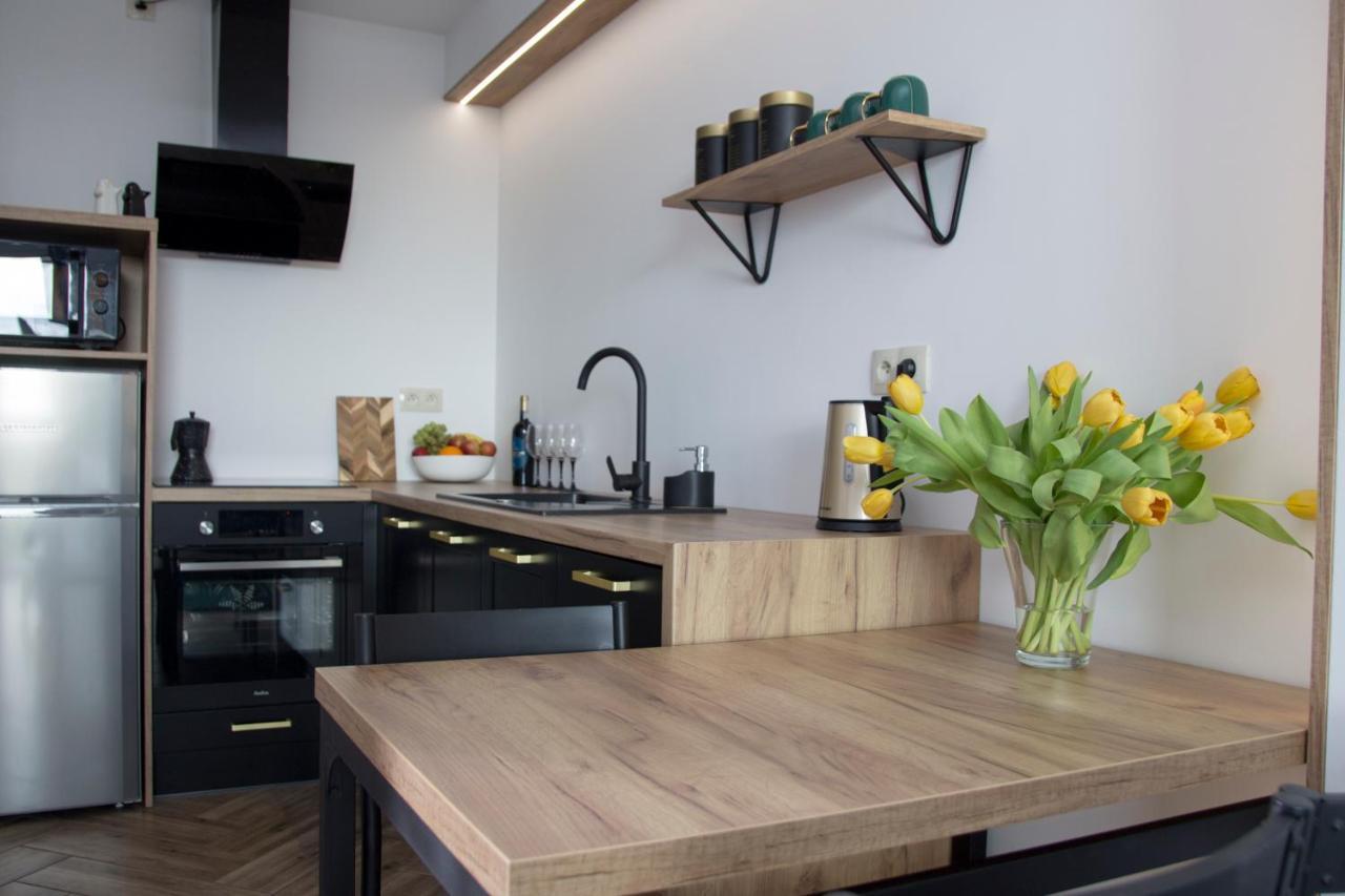 Apartamento Spring 57 By Housine Zator Exterior foto