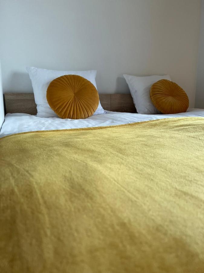 Apartamento Spring 57 By Housine Zator Exterior foto