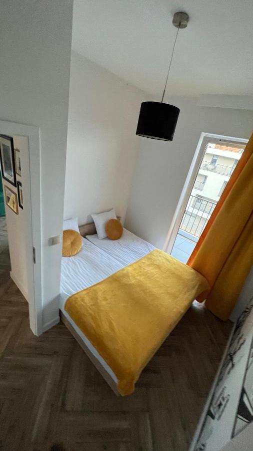 Apartamento Spring 57 By Housine Zator Exterior foto
